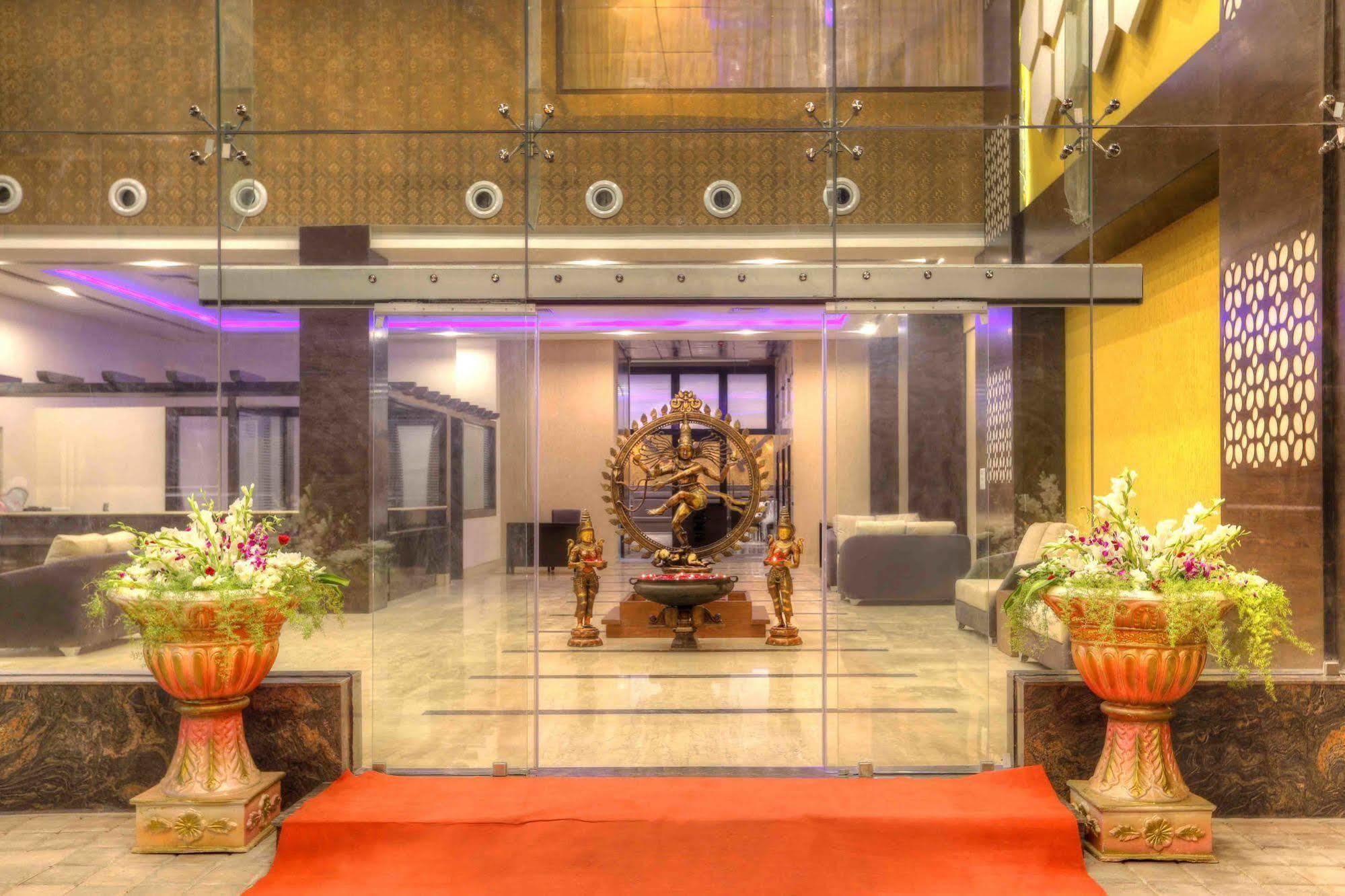 Hotel Rio Meridian Mysore