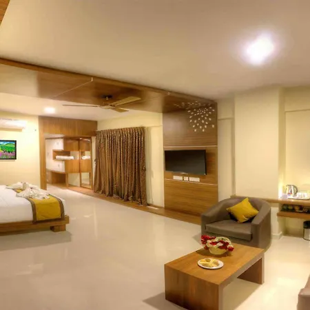 Rio Meridian Hotel Mysore Exterior photo